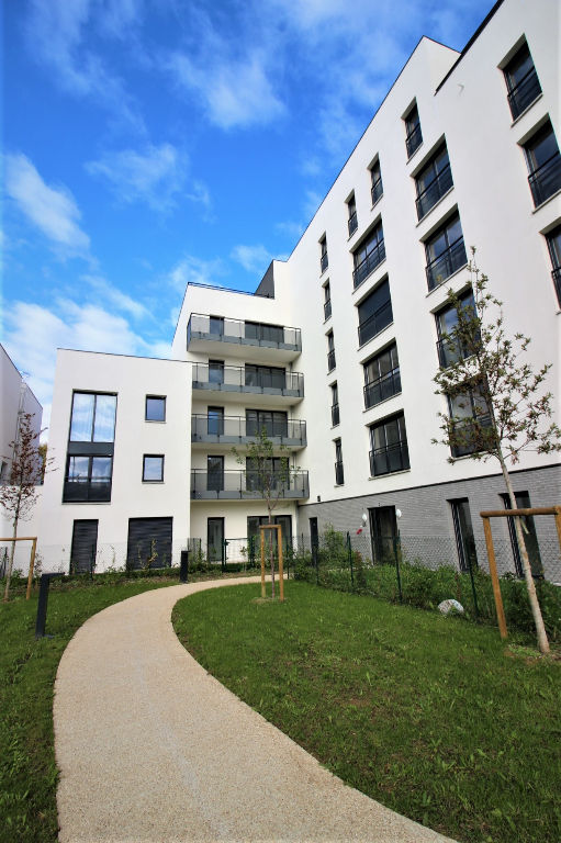 Appartement POISSY (78300) 1 pi&egrave;ce 30.72 m&sup2;