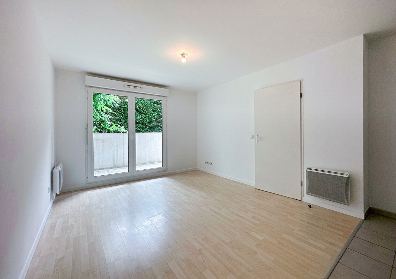 Appartement CARRIERES SOUS POISSY (78955) 2 pi&egrave;ces 37.50 m&sup2;
