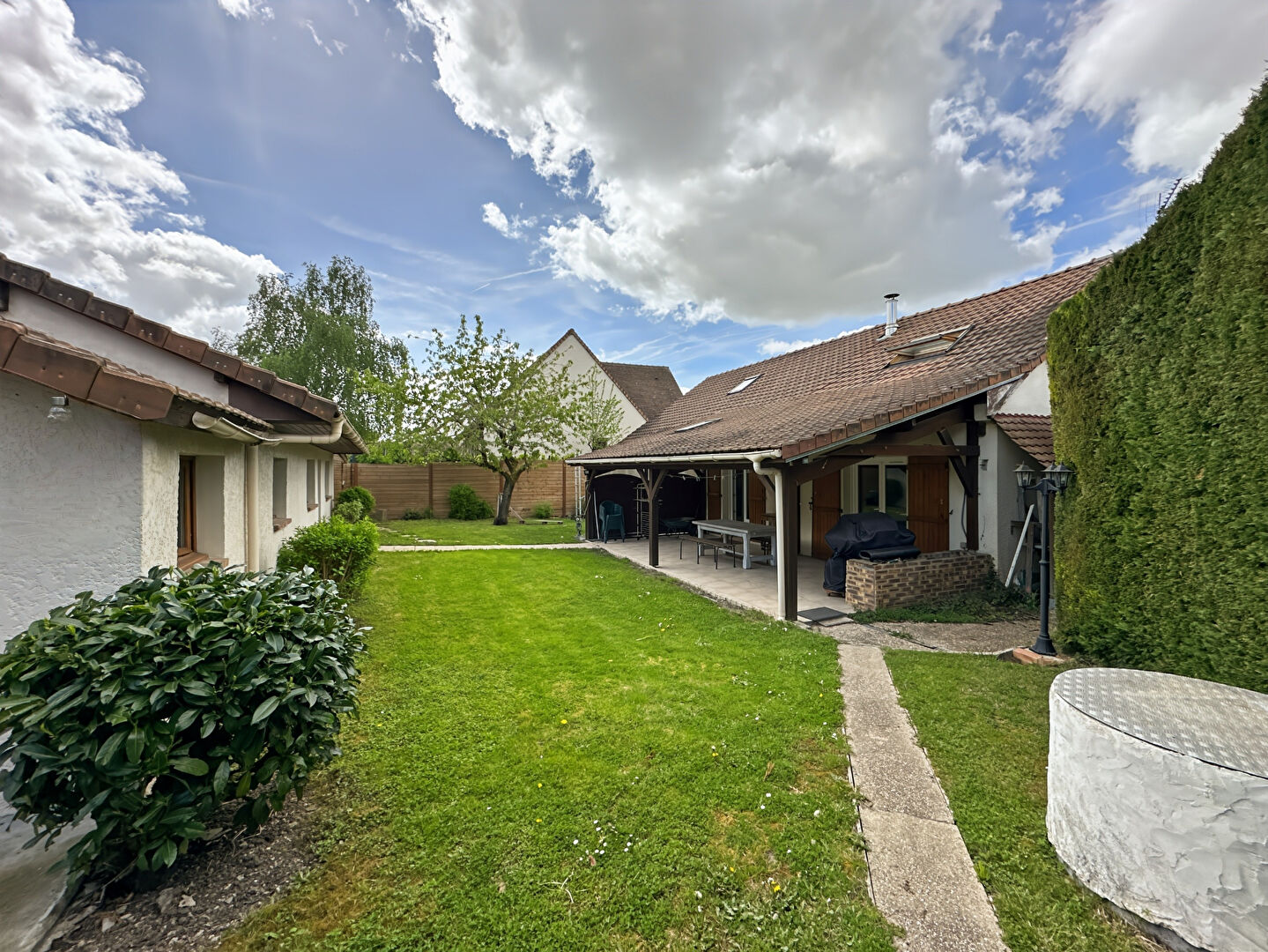 Maison ORGEVAL (78630) 7 pi&egrave;ces 163.00 m&sup2;