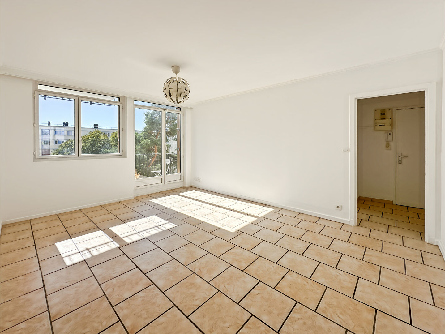 Appartement POISSY (78300) 3 pi&egrave;ces 59.00 m&sup2;