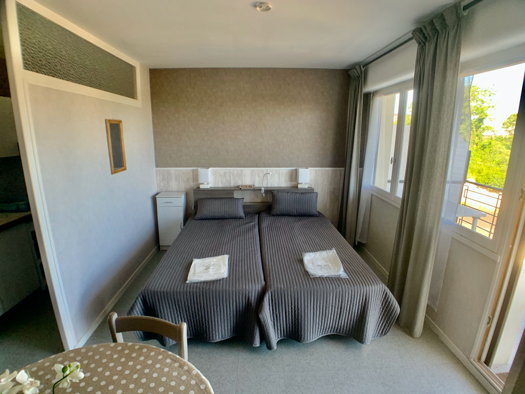 Appartement ROCHEFORT (17300) 1 pièce 28.05 m²