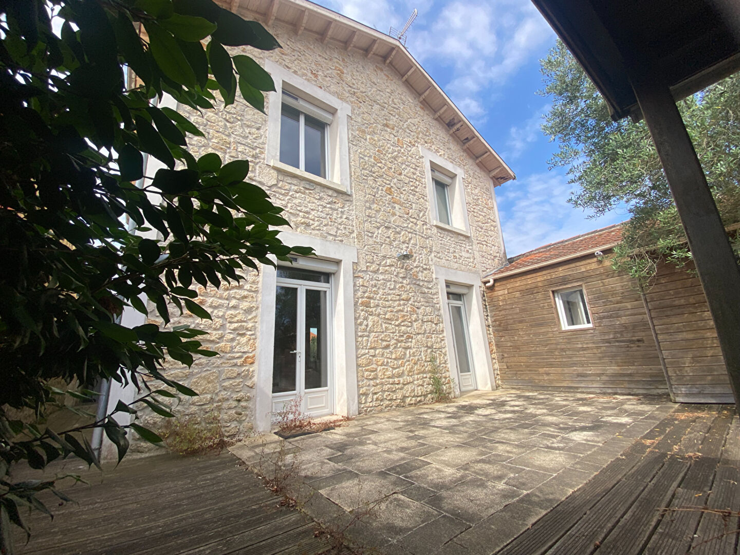 Maison ROCHEFORT (17300) 5 pièces 150.00 m²