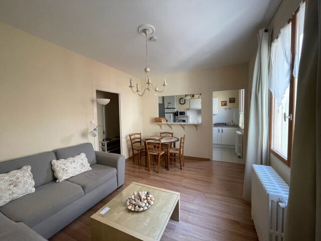 Appartement ROCHEFORT (17300) 2 pièces 43.00 m²