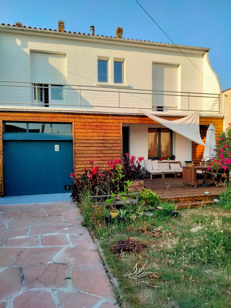 Maison ROCHEFORT (17300) 4 pièces 89.00 m²
