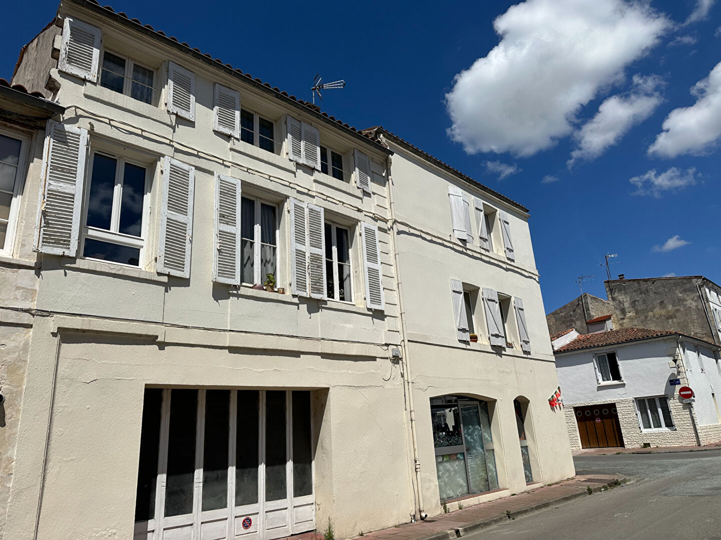 Maison ROCHEFORT (17300) 7 pi&egrave;ces 290.71 m&sup2;