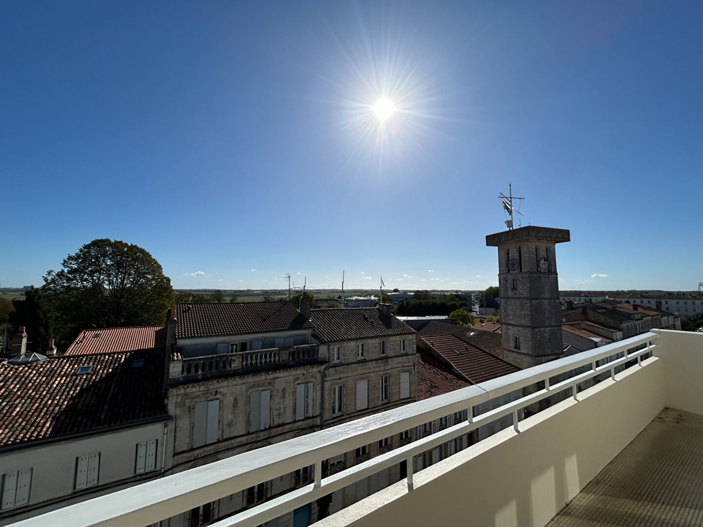 Appartement ROCHEFORT (17300) 5 pièces 136.42 m²