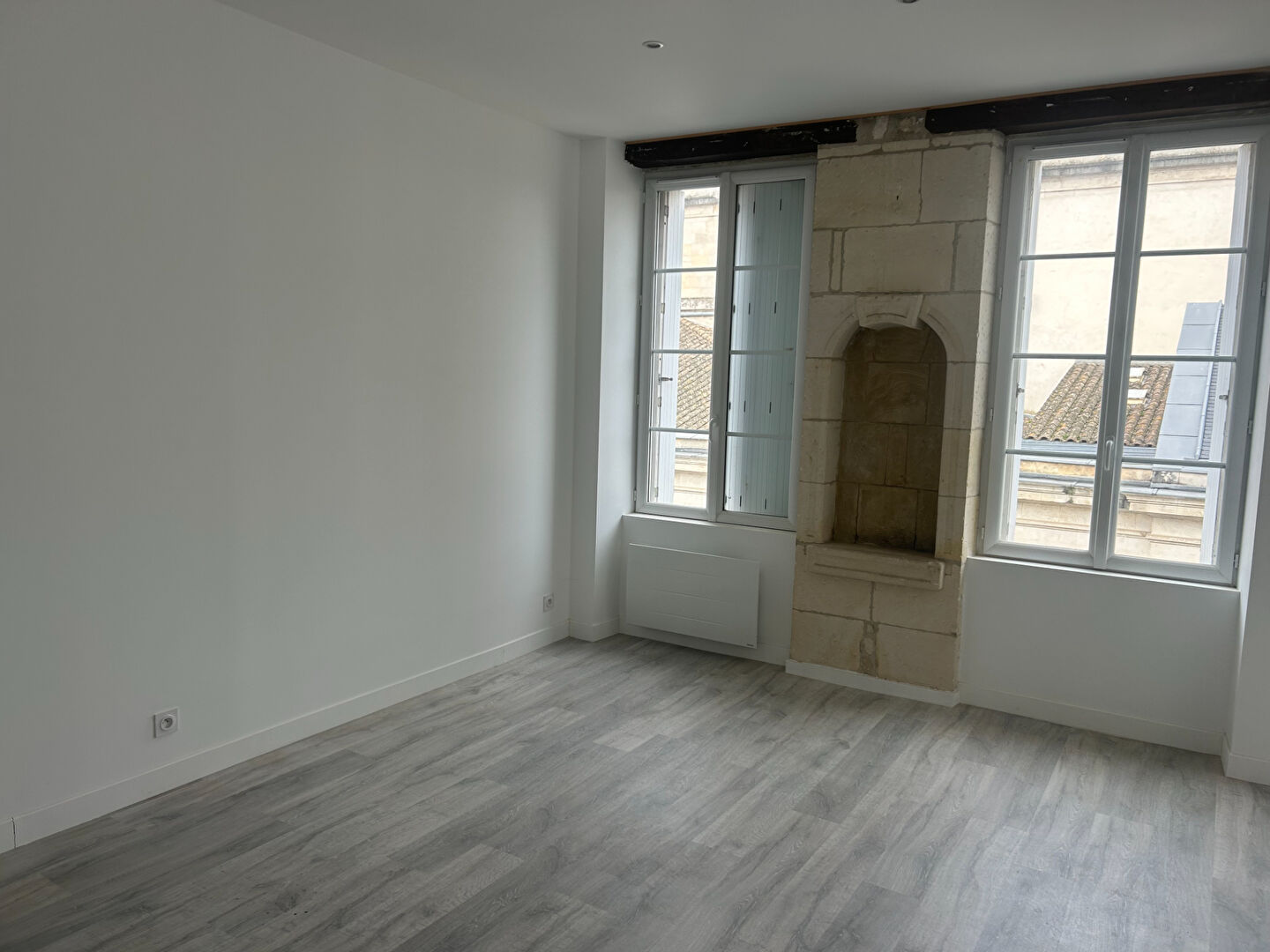 Appartement ROCHEFORT (17300) 2 pi&egrave;ces 41.90 m&sup2;