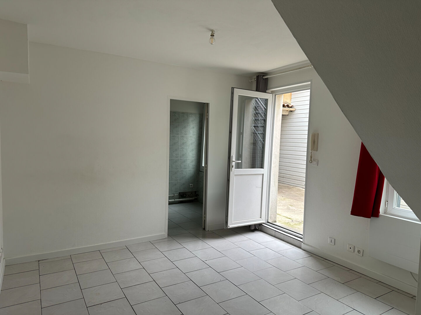 Appartement ROCHEFORT (17300) 2 pi&egrave;ces 55.00 m&sup2;