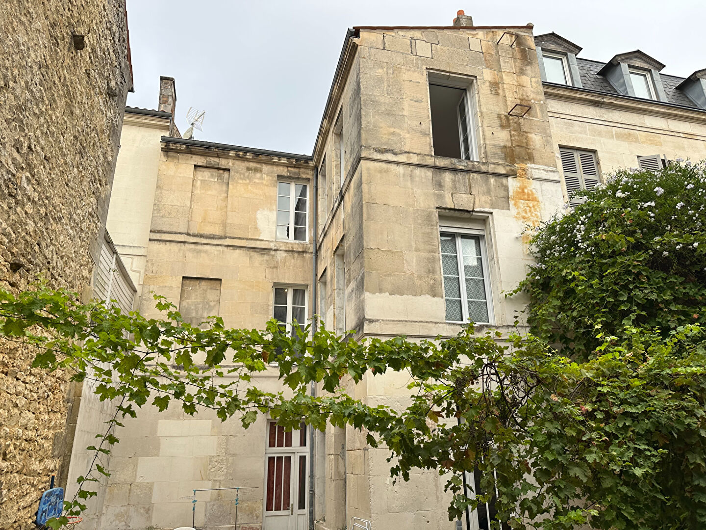 Maison ROCHEFORT (17300) 5 pi&egrave;ces 171.20 m&sup2;