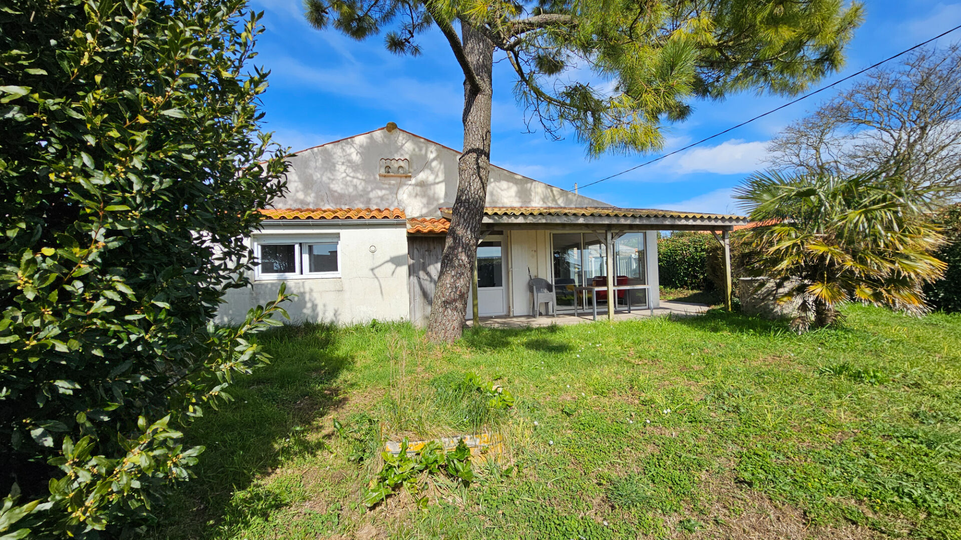Maison PORT DES BARQUES (17730) 5 pièces 99.00 m²