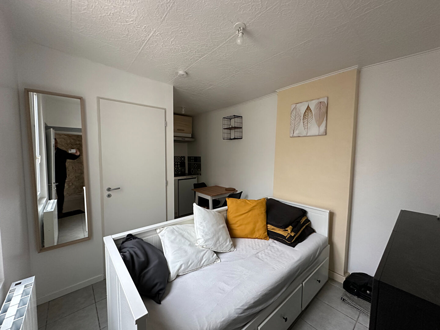 Appartement ROCHEFORT (17300) 1 pièce 14.33 m²
