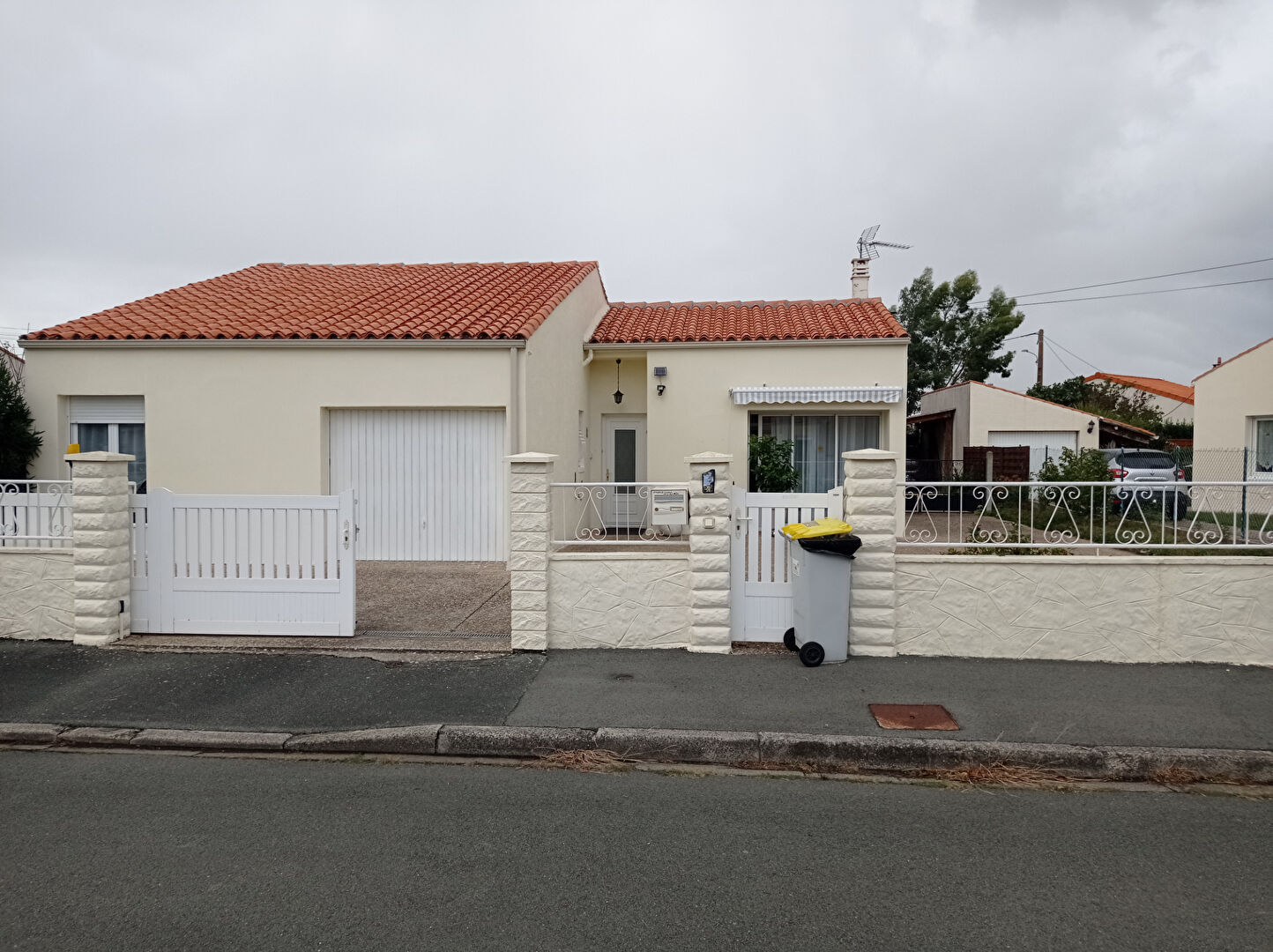 Maison ROCHEFORT (17300) 90.00 m²