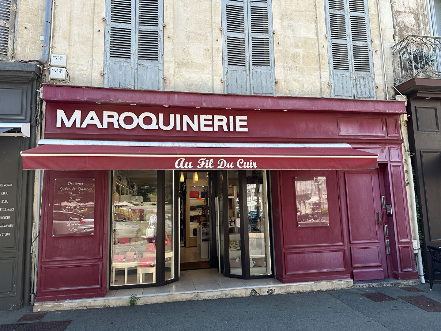 Local commercial ROCHEFORT (17300) 77.76 m²