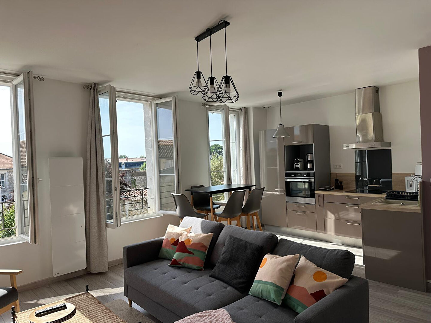 Appartement ROCHEFORT (17300) 4 pi&egrave;ces 87.00 m&sup2;