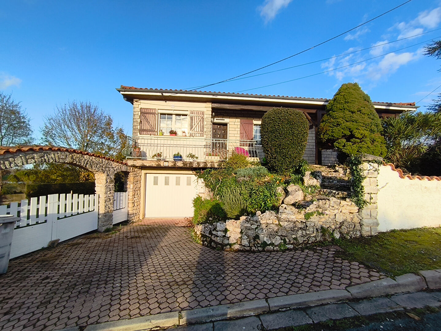 Maison SOUBISE (17780) 5 pi&egrave;ces 169.76 m&sup2;