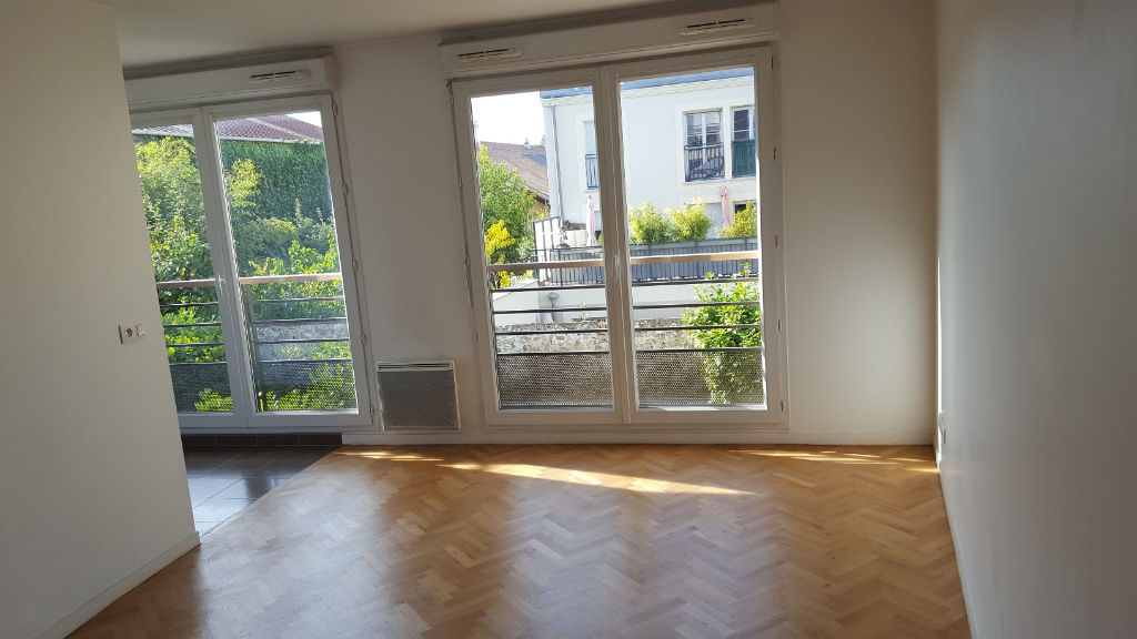 Appartement RUNGIS (94150) 1 pi&egrave;ce 27.96 m&sup2;
