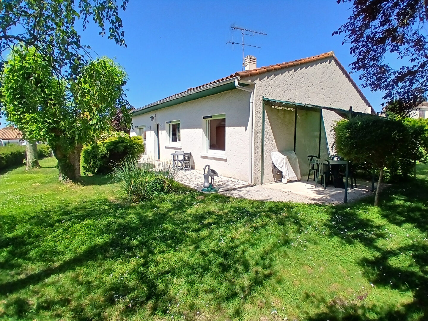 Maison saint GEORGES DES COTEAUX (17810) 3 pi&egrave;ces 102.74 m&sup2;