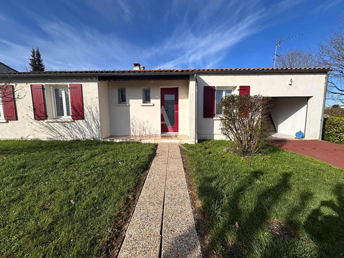 Maison SAINTES (17100) 5 pi&egrave;ces 102.00 m&sup2;