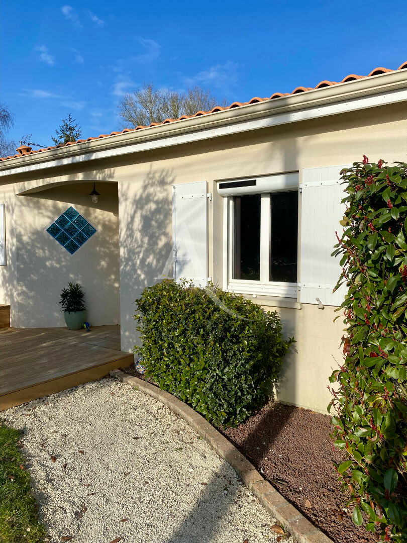 Maison NIEUL LES SAINTES (17810) 5 pi&egrave;ces 115.00 m&sup2;