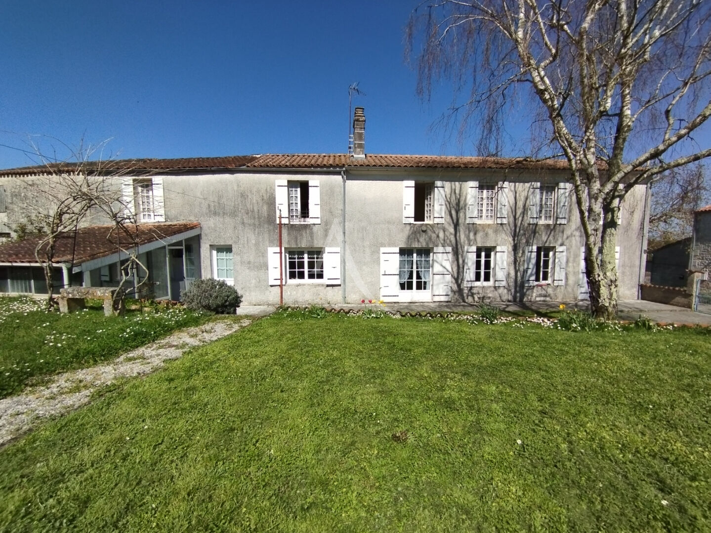 Maison GEAY (17250) 8 pièces 138.00 m²