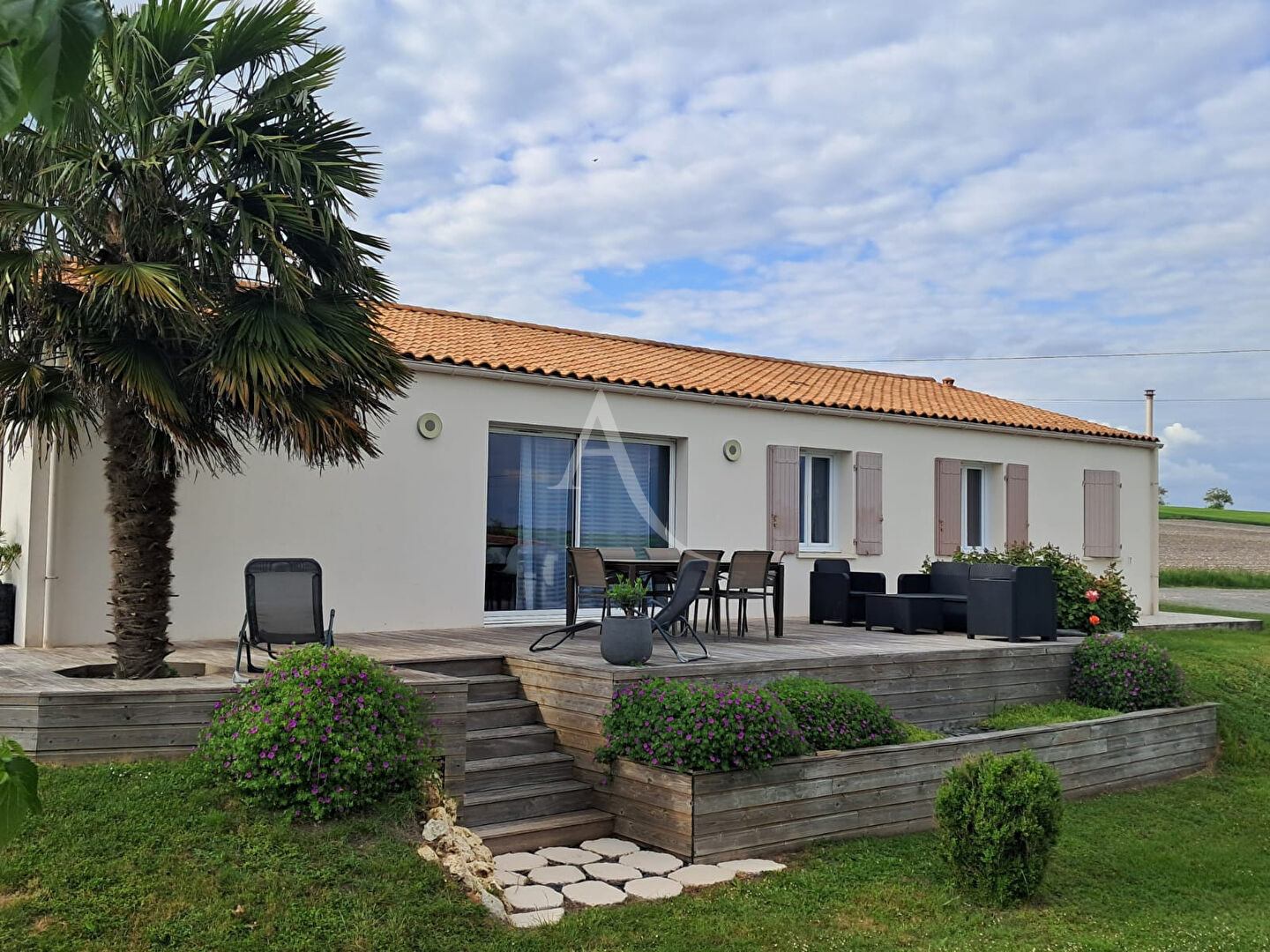 Maison LA JARD (17460) 5 pièces 140.00 m²