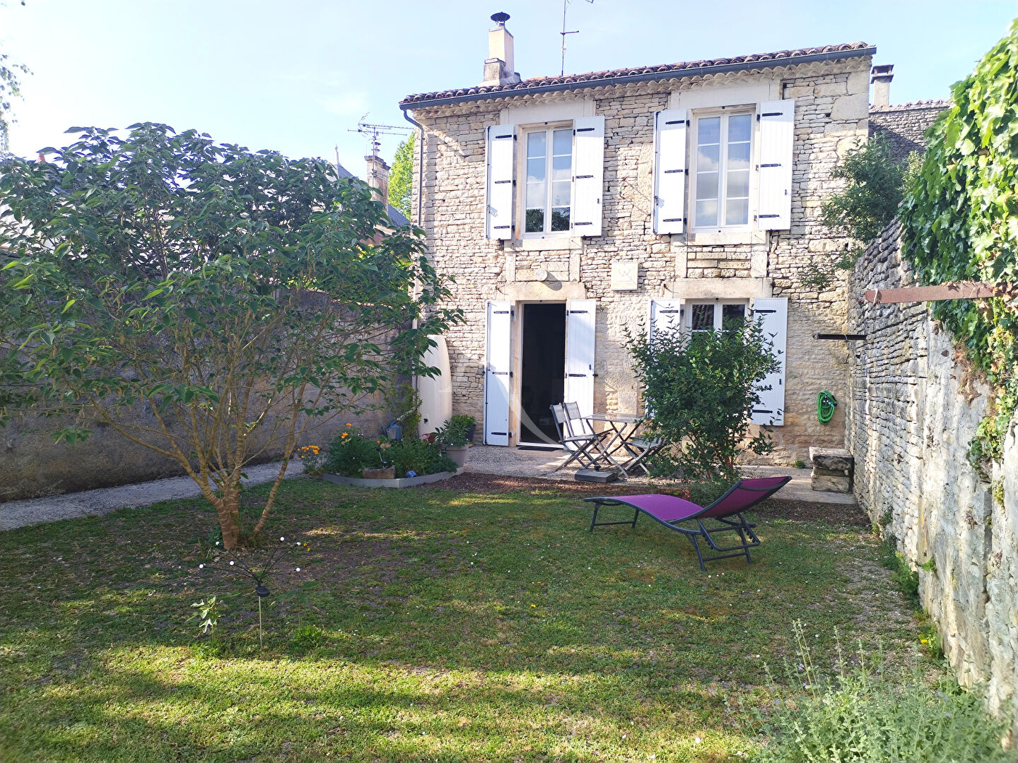 Maison ASNIERES LA GIRAUD (17400) 5 pi&egrave;ces 157.00 m&sup2;