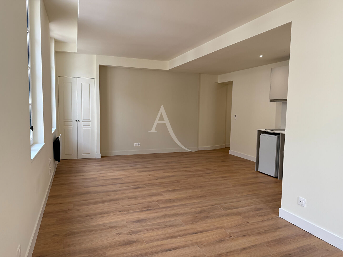 Appartement SAINTES (17100) 1 pièce 35.96 m²
