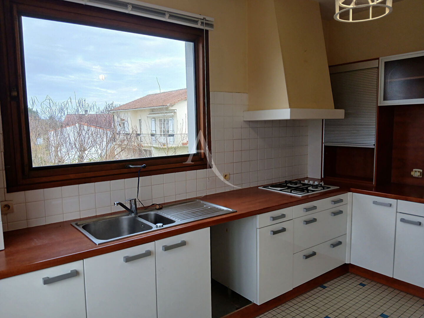 Maison MEDIS (17600) 4 pièces 118.00 m²