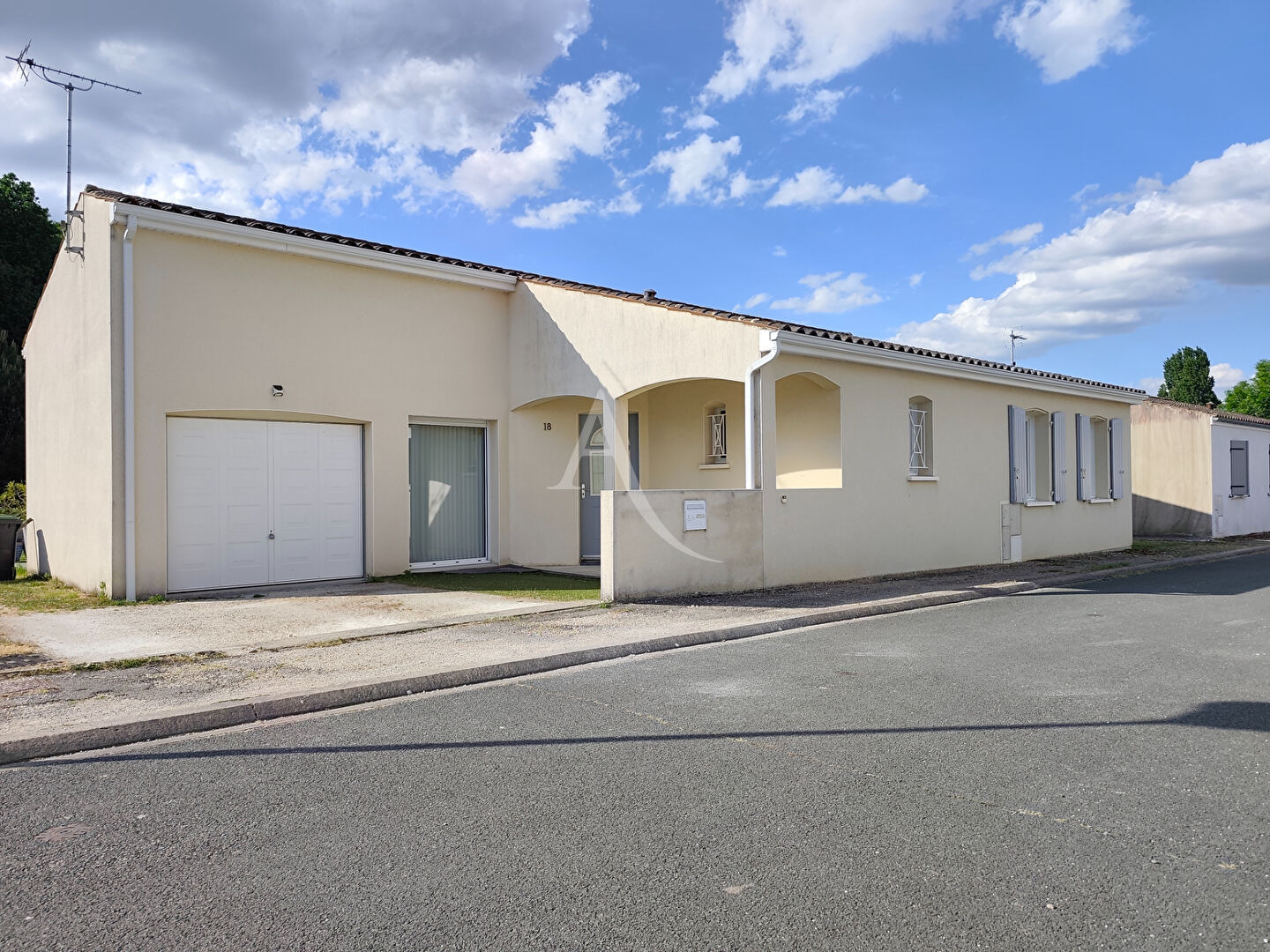 Maison CHERMIGNAC (17460) 4 pi&egrave;ces 101.00 m&sup2;