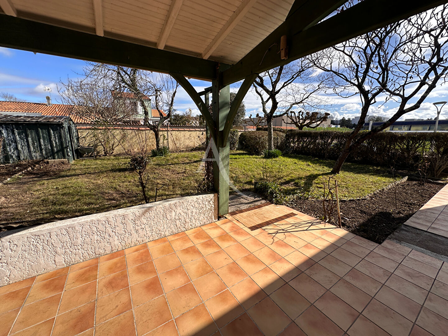 Maison SAINTES (17100) 4 pi&egrave;ces 100.00 m&sup2;