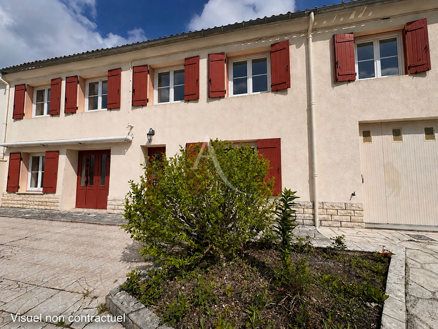Maison NIEUL LES SAINTES (17810) 6 pi&egrave;ces 150.00 m&sup2;