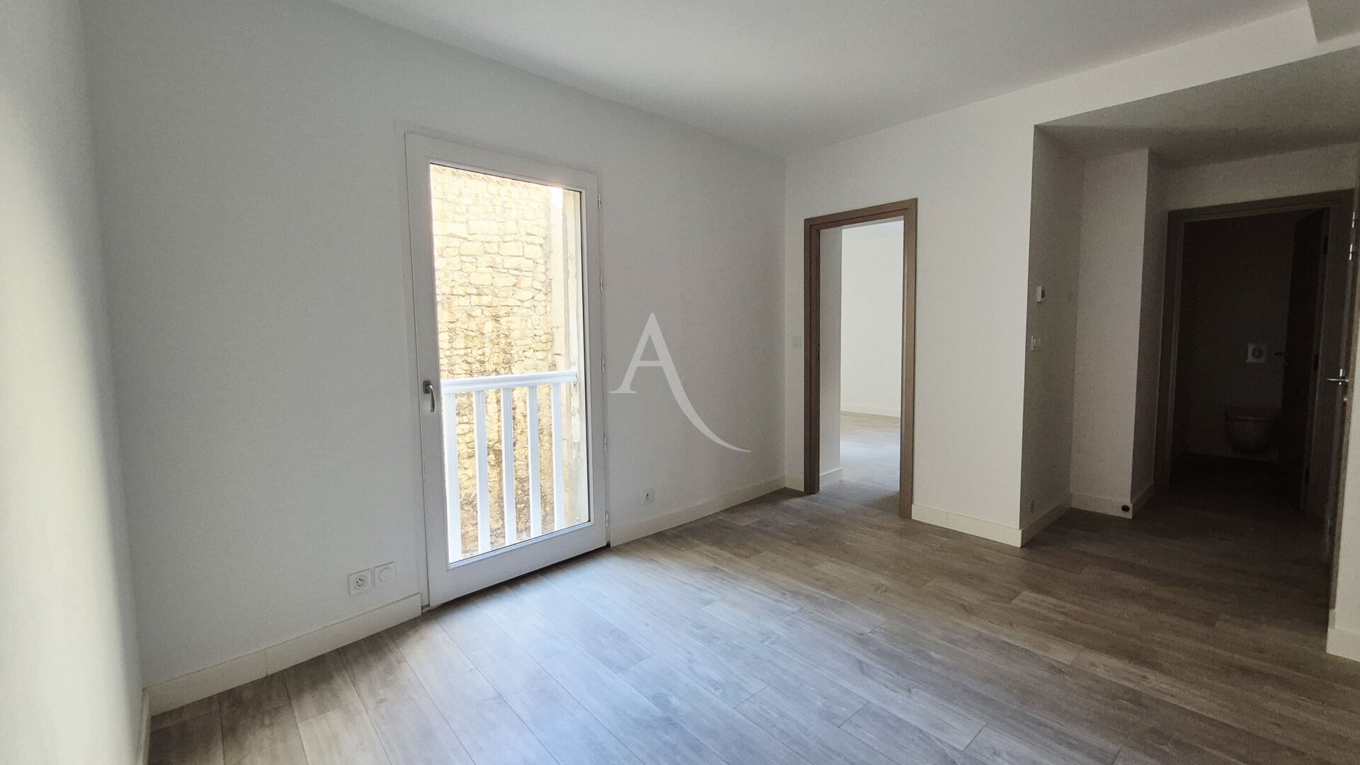 Appartement SAINT JEAN D ANGELY (17400) 2 pi&egrave;ces 35.00 m&sup2;