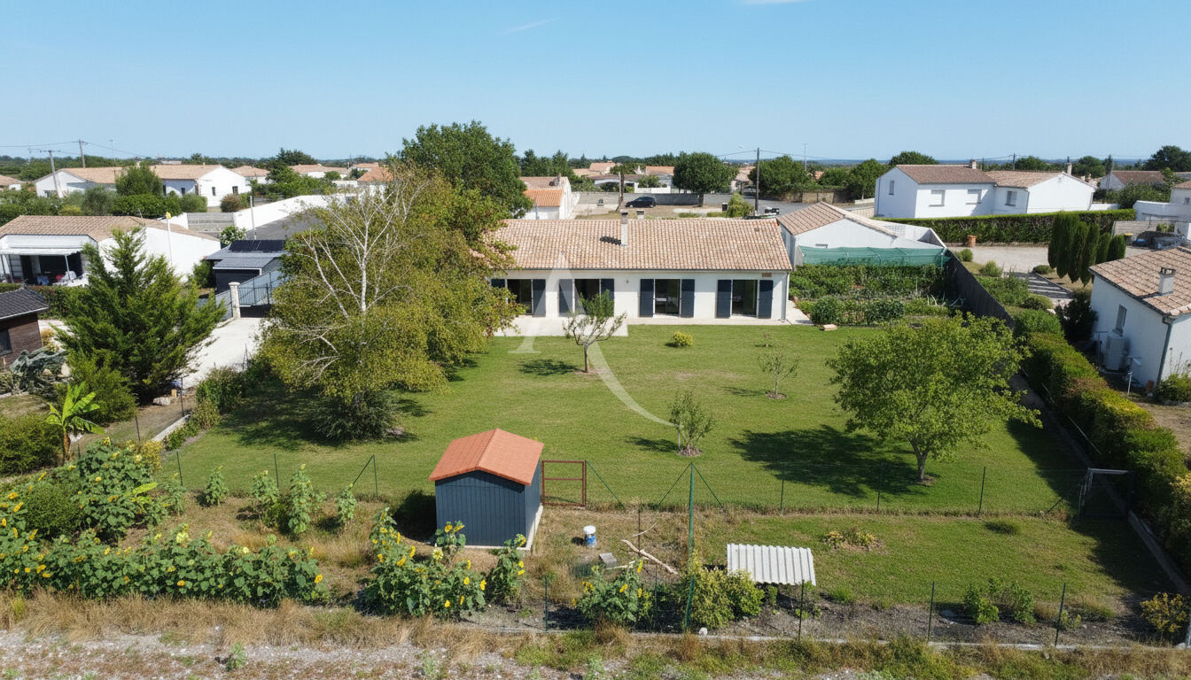 Maison SEMUSSAC (17120) 4 pi&egrave;ces 120.00 m&sup2;