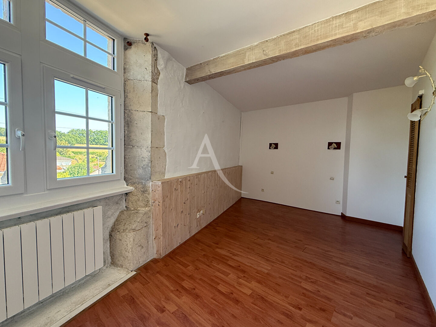 Maison SAINTES (17100) 4 pi&egrave;ces 109.00 m&sup2;