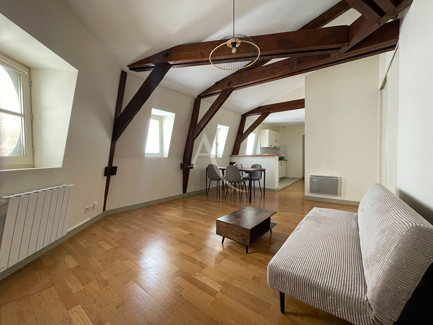 Appartement SAINTES (17100) 2 pi&egrave;ces 50.62 m&sup2;