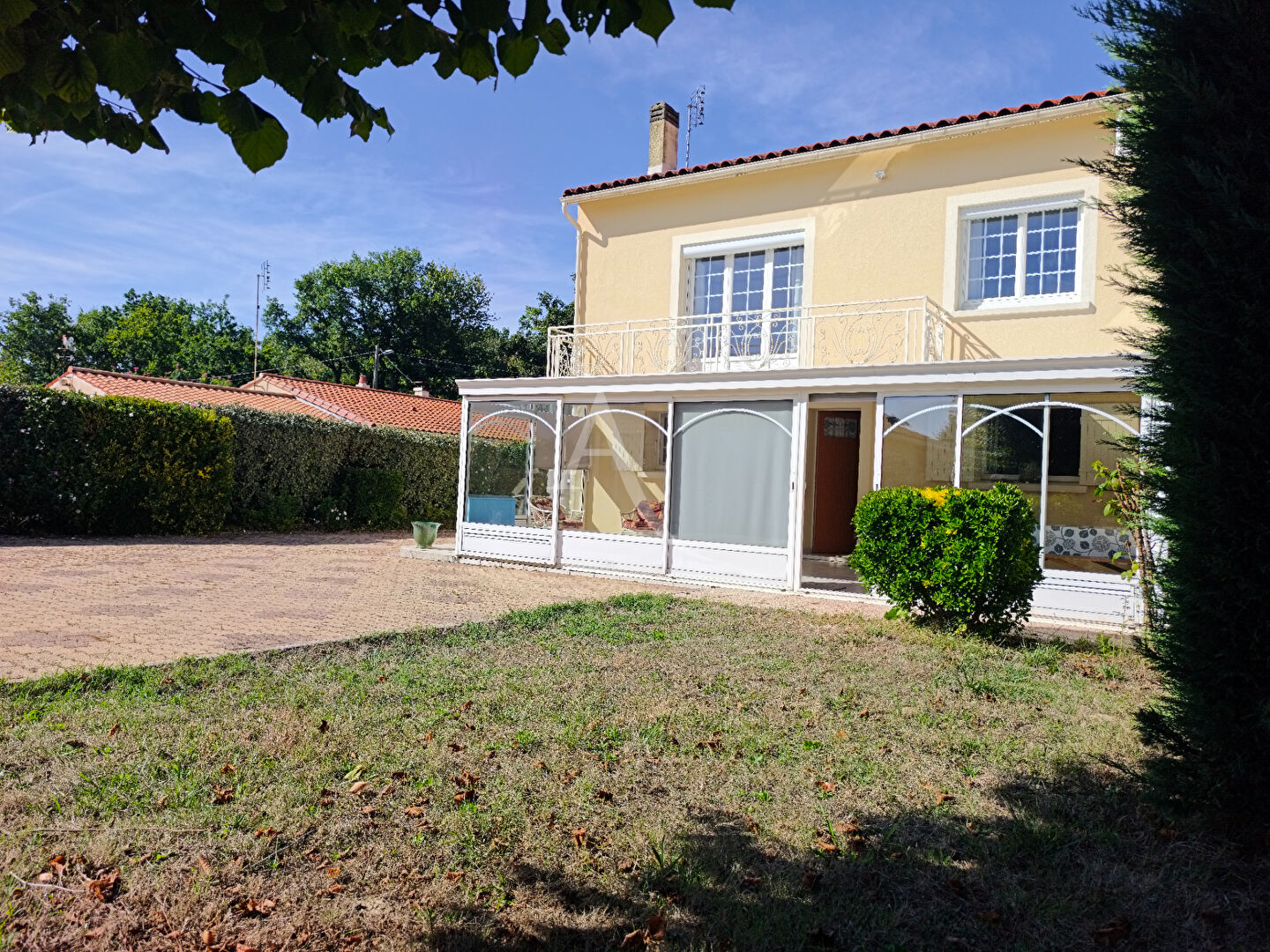 Maison FONTCOUVERTE (17100) 6 pi&egrave;ces 201.00 m&sup2;