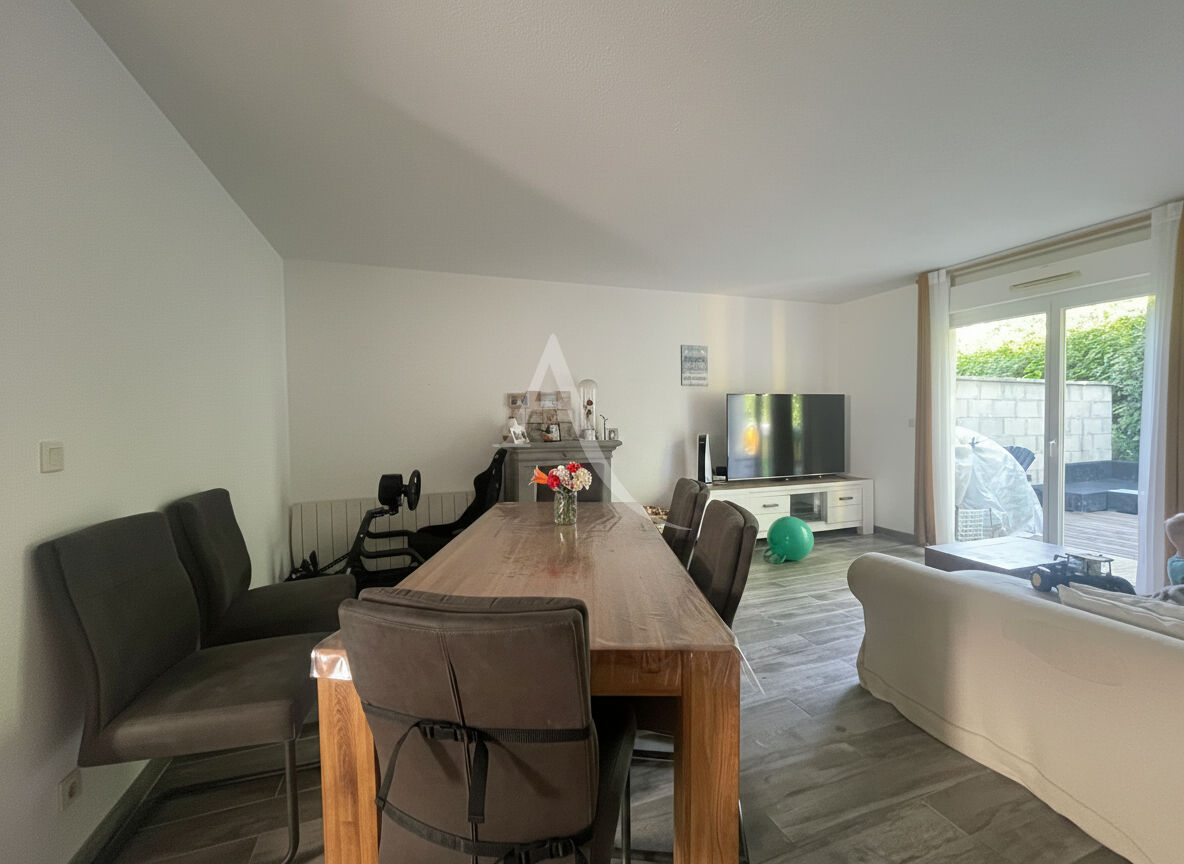 Maison SAINTES (17100) 4 pi&egrave;ces 82.00 m&sup2;