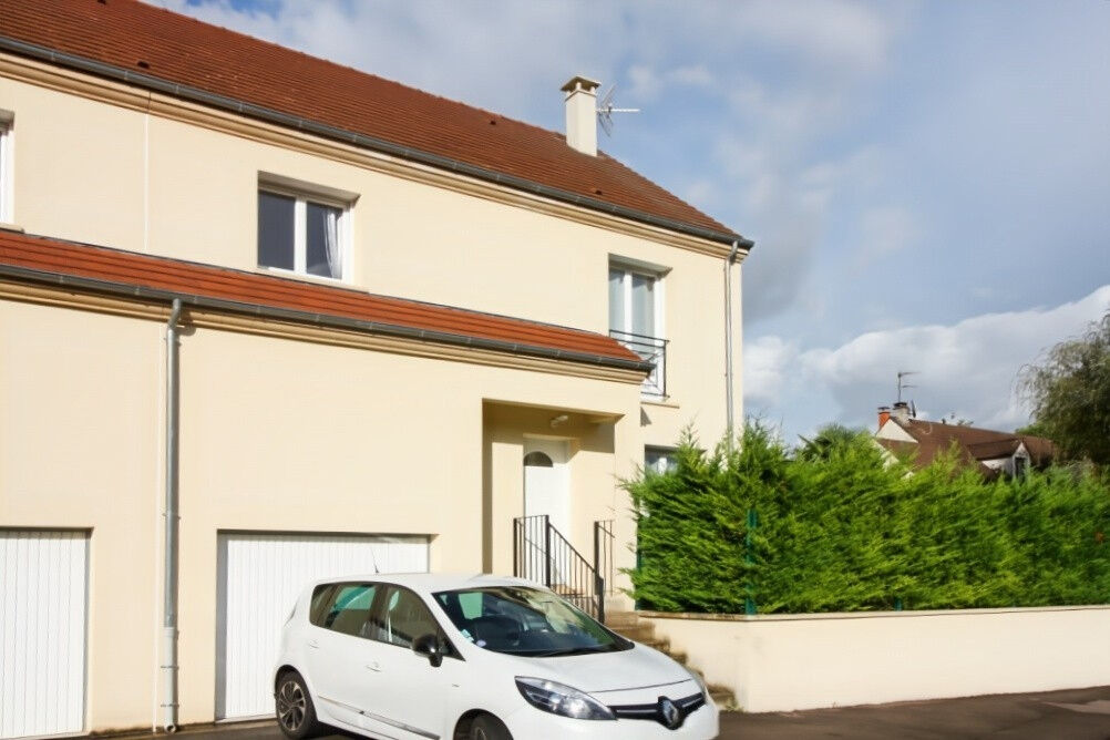 Maison OINVILLE SUR MONTCIENT (78250) 5 pièces 92.00 m²
