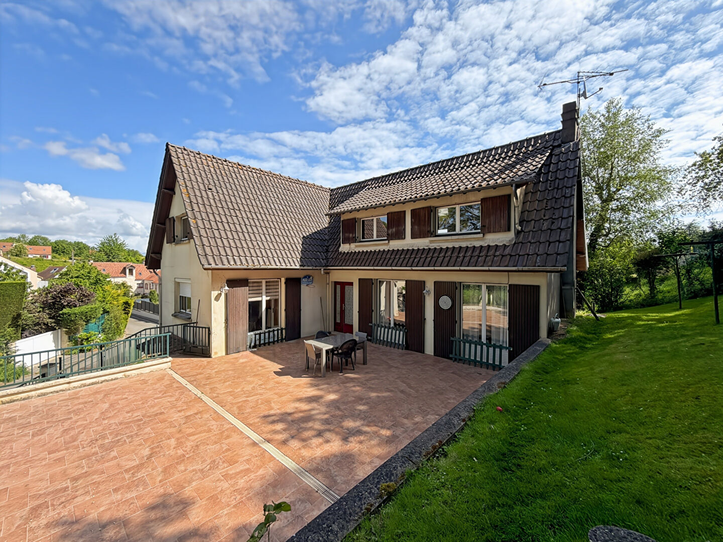 Maison MAURECOURT (78780) 5 pi&egrave;ces 125.00 m&sup2;