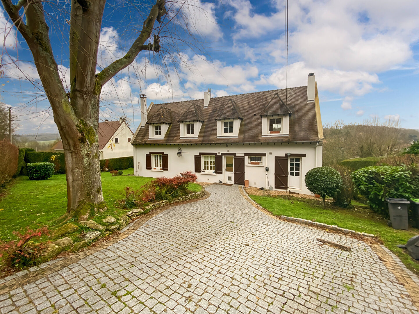 Maison SERAINCOURT (95450) 5 pi&egrave;ces 132.00 m&sup2;
