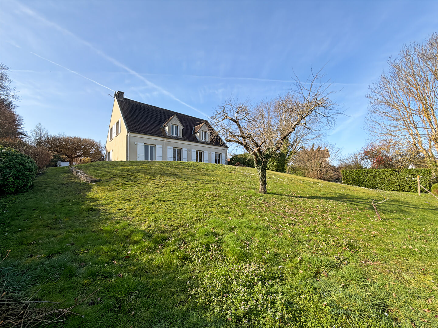 Maison SERAINCOURT (95450) 8 pi&egrave;ces 182.72 m&sup2;