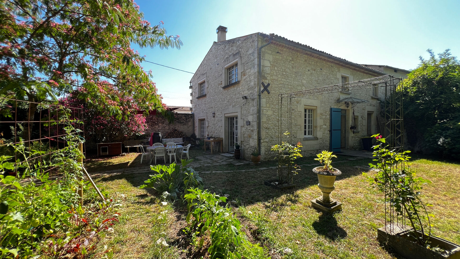 Maison MEDIS (17600) 6 pi&egrave;ces 170.00 m&sup2;