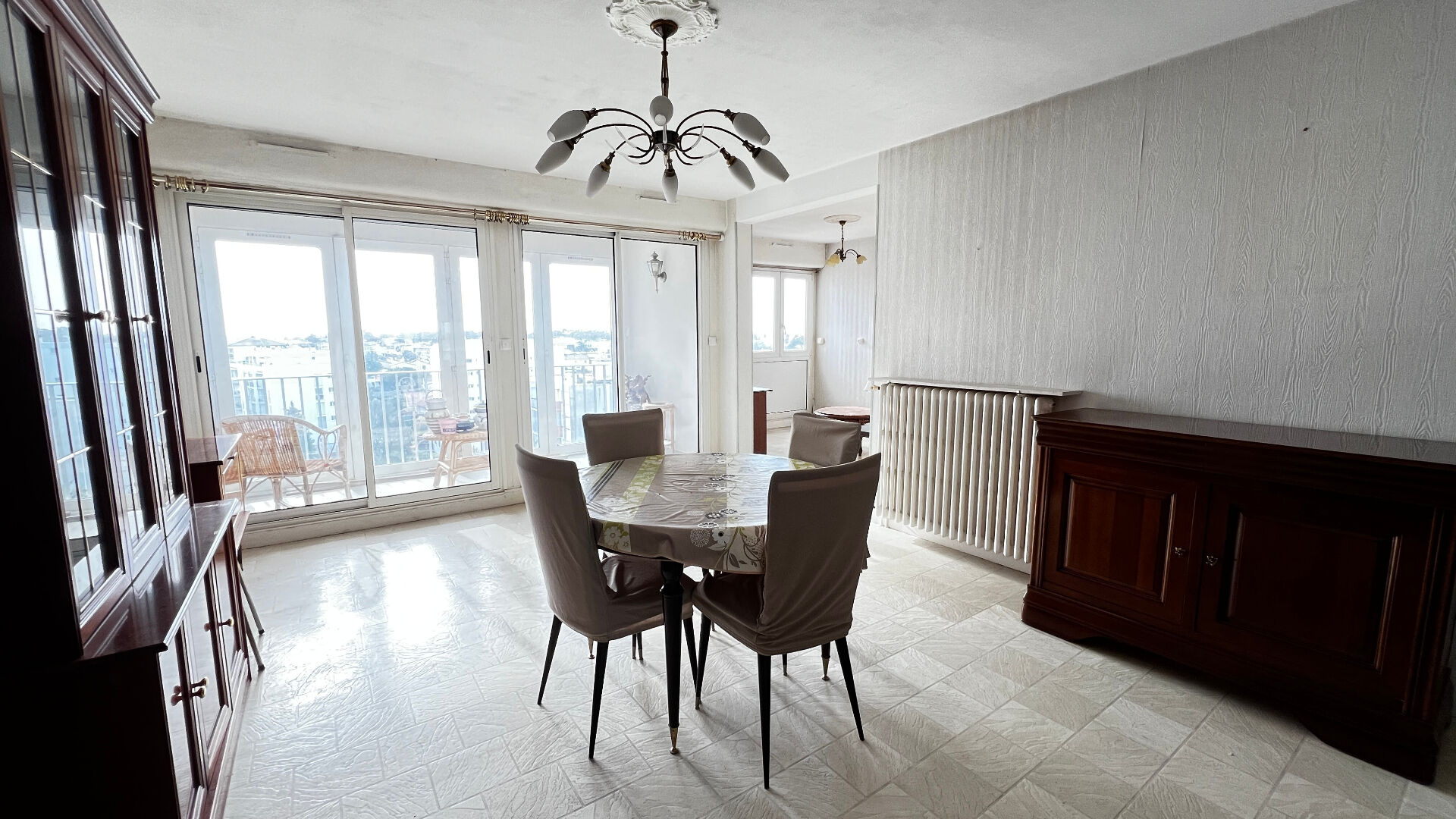 Appartement ROYAN (17200) 4 pi&egrave;ces 81.00 m&sup2;