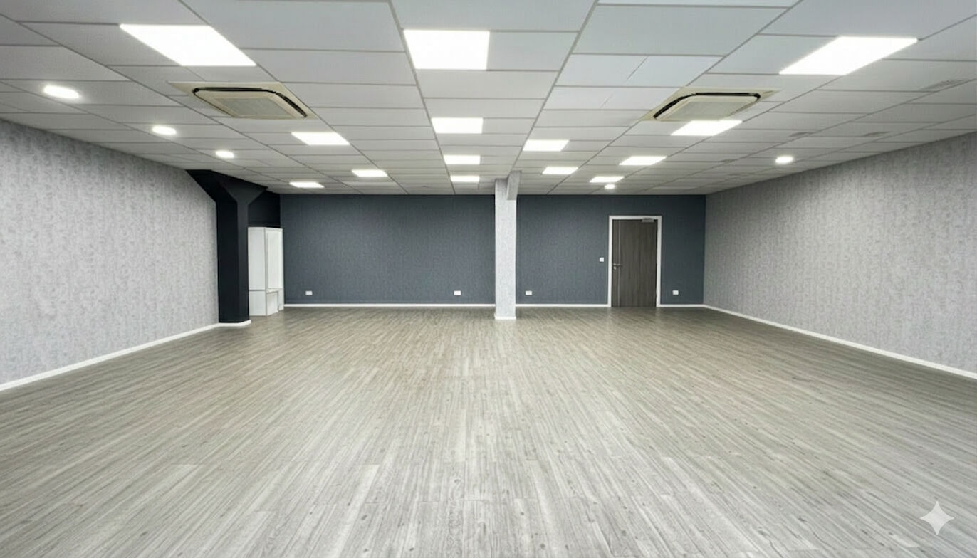 Local commercial ROYAN (17200) 200.00 m&sup2;