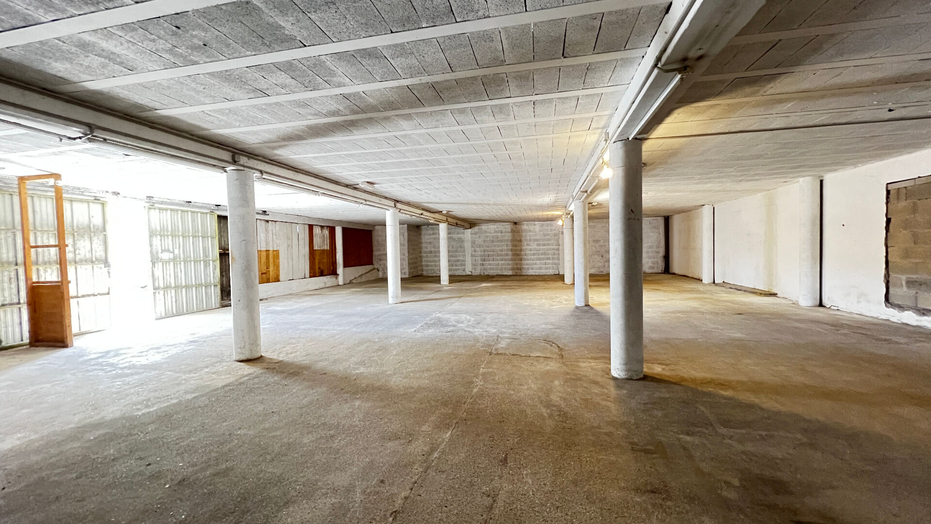 Maison ROYAN (17200) 2 pi&egrave;ces 163.00 m&sup2;