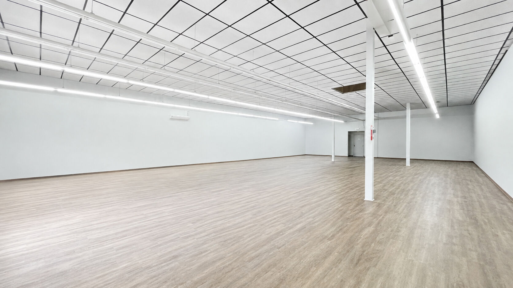 Local commercial MEDIS (17600) 400.00 m&sup2;