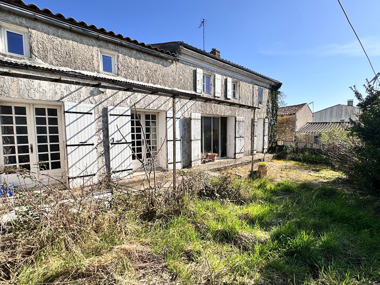 Maison SAINT COUTANT LE GRAND (17430) 6 pi&egrave;ces 143.00 m&sup2;