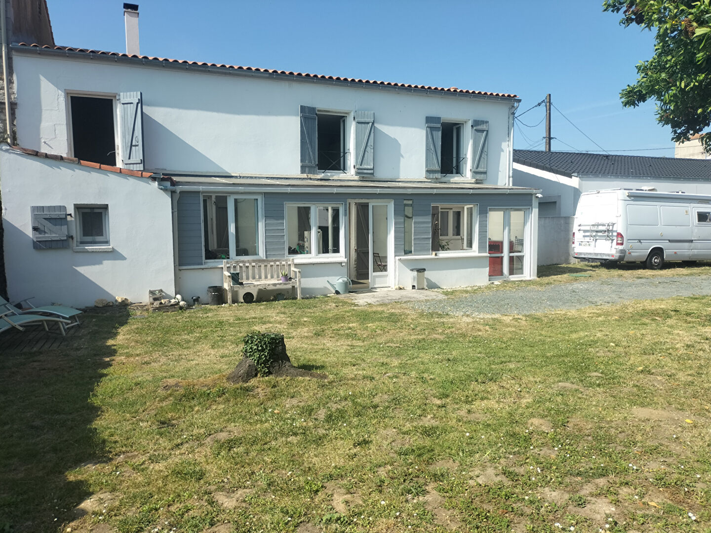 Maison TONNAY CHARENTE (17430) 5 pièces 157.56 m²