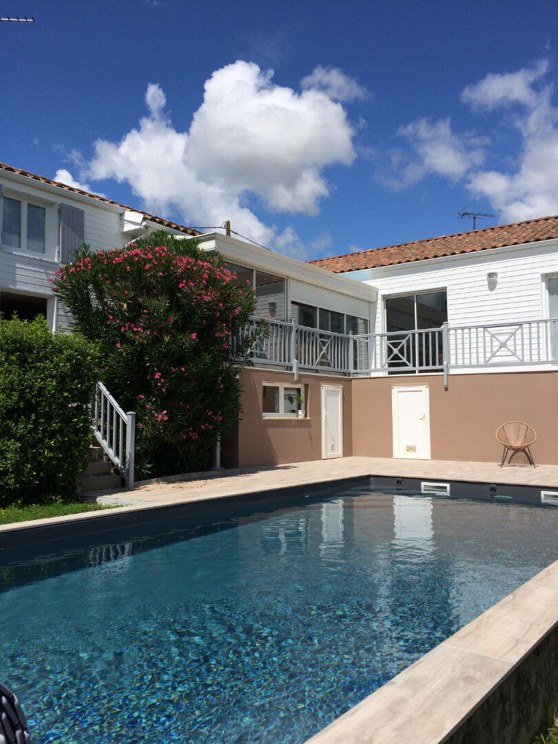 Maison TONNAY CHARENTE (17430) 5 pièces 141.38 m²