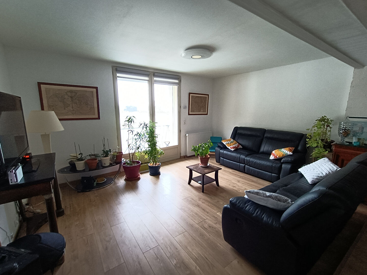 Immeuble TONNAY CHARENTE (17430) 8 pi&egrave;ces 237.40 m&sup2;